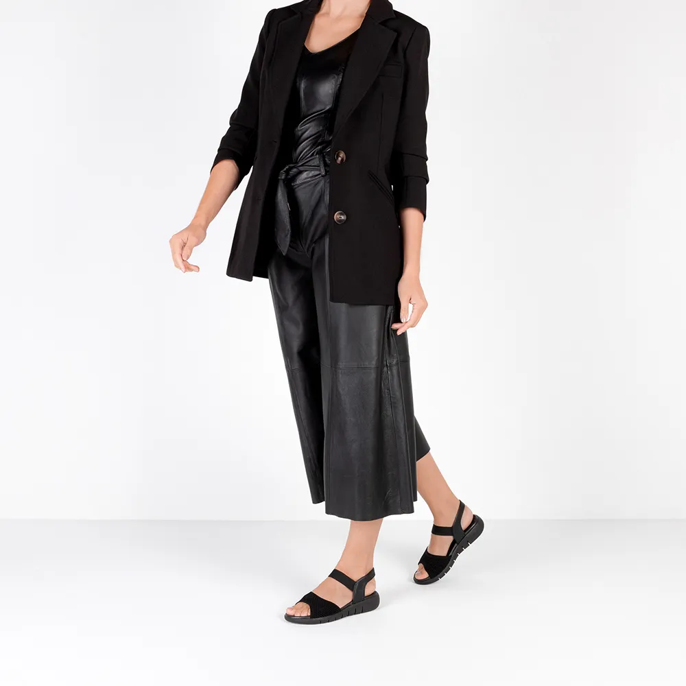 Sandália Tricot Preta com Tira Elástico Conforto e Durabilidade